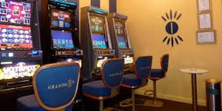 foxy Myanmar Online Casino Platform — MMK ကျပ် SSL VIP 24/7 Support